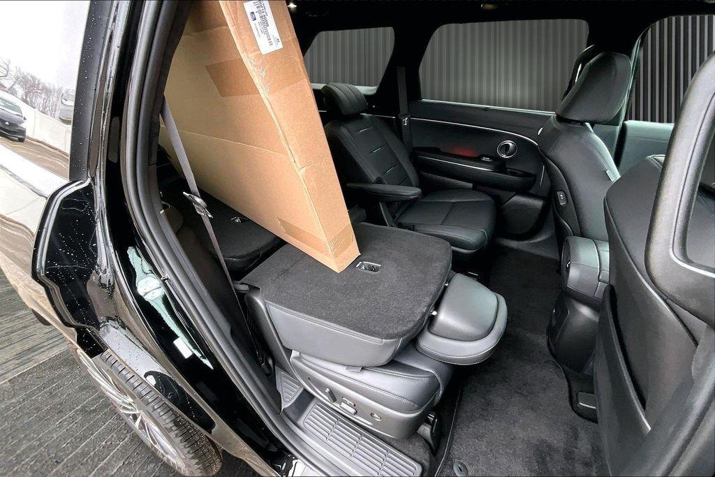 New 2026 Abyss Black Pearl Hyundai Calligraphy image 11