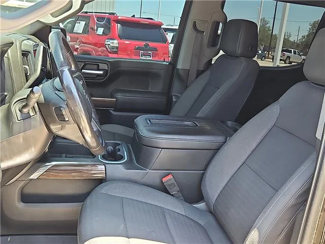 Used 2020 Havana Brown Metallic Chevrolet RST 4x4 Crew Cab 5.75 ft. box 147.4 in. WB image 11