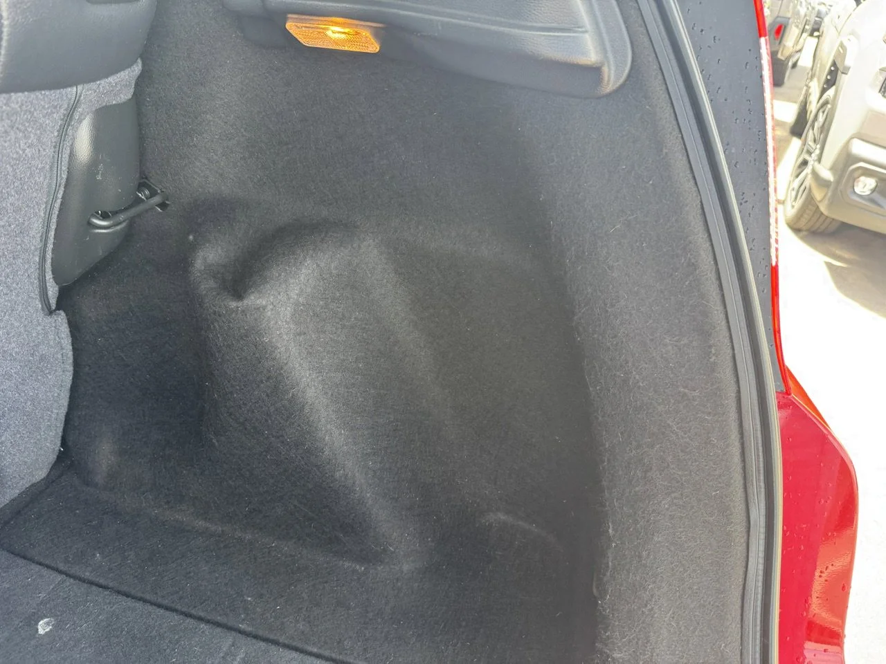 Used 2017 Red Honda LX image 40