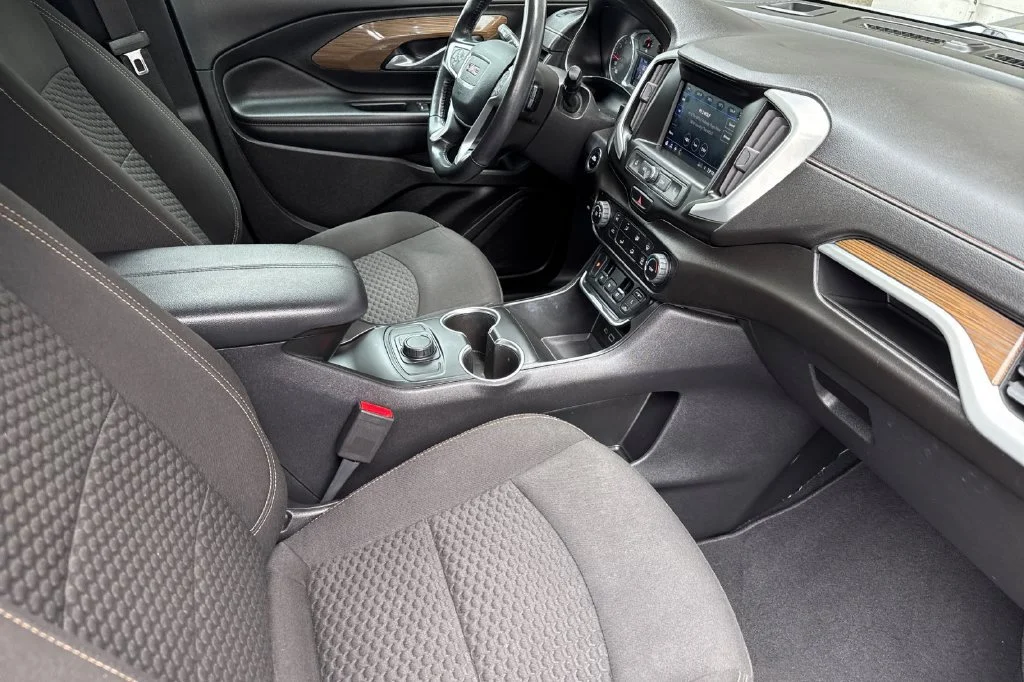 2020 GMC Terrain SLE - Photo 16