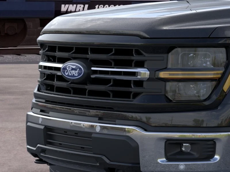 New 2026 Agate Black Metallic Ford XLT image 17