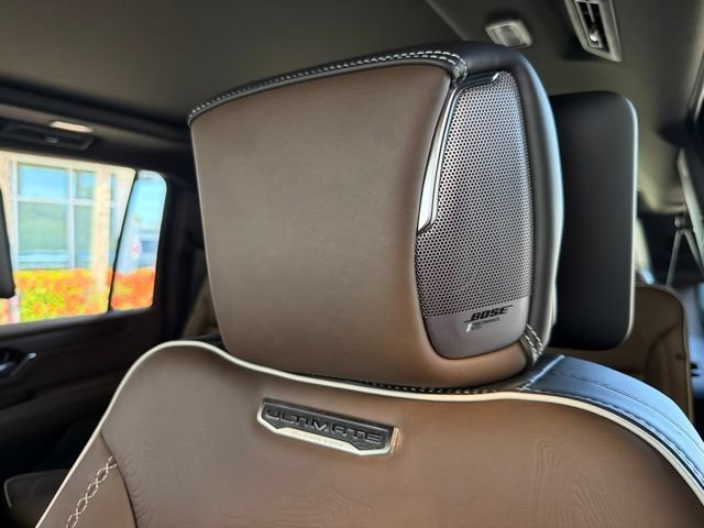 2026 GMC Yukon XL Denali Ultimate - Photo 18