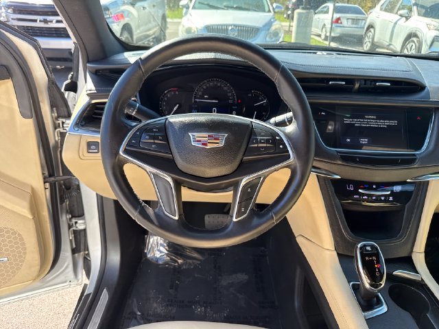 Used 2017 Silver Cadillac Base image 18