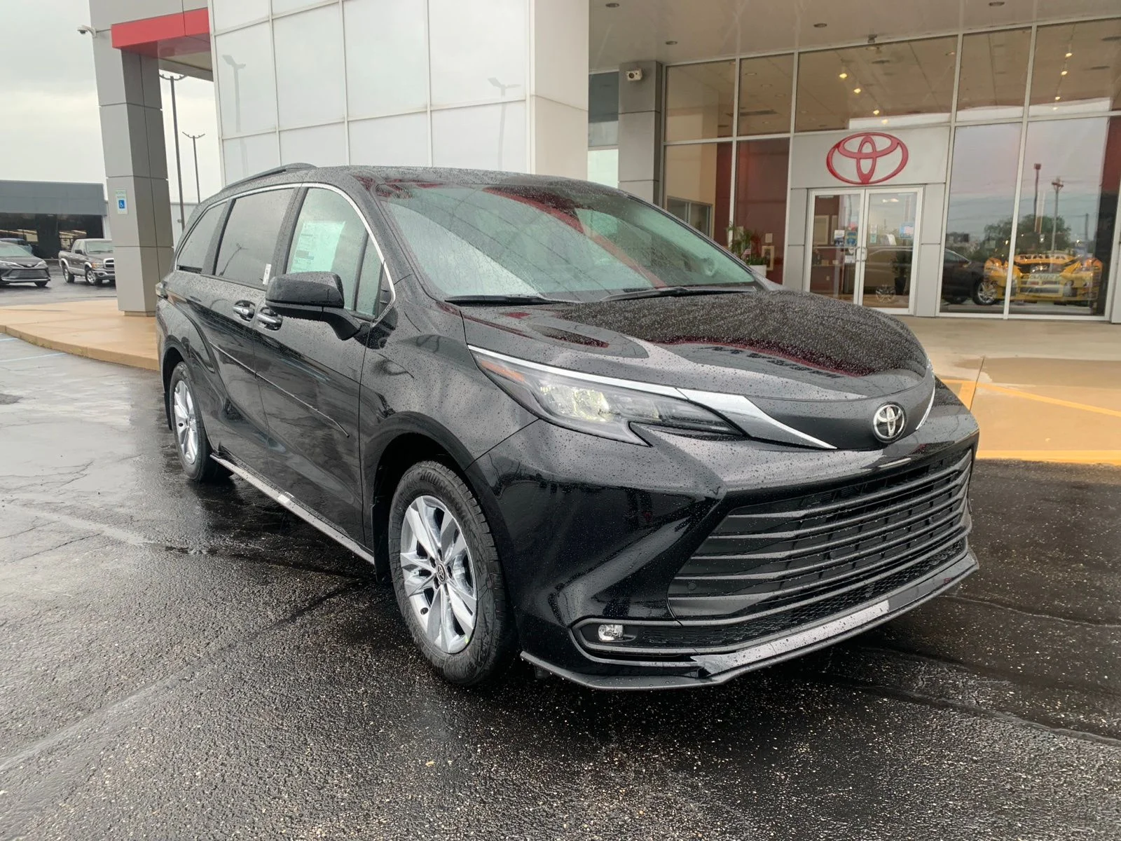 2026 Toyota Sienna XLE