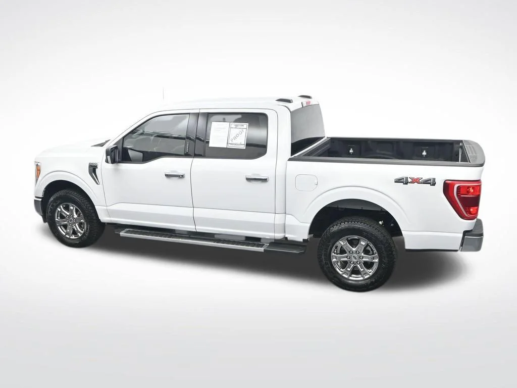 Used 2022 White Ford XLT image 30