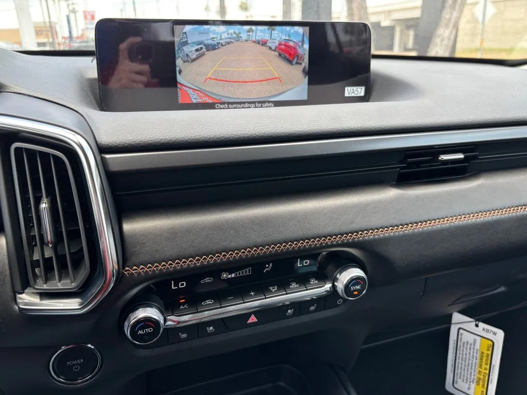 2025 Mazda CX-50 Premium Plus - Photo 8