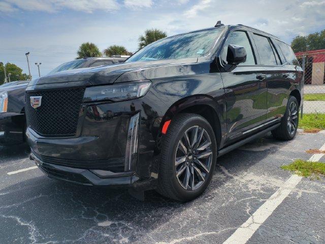 Used 2023 BLACK RAVEN Cadillac 4WD Sport image 3
