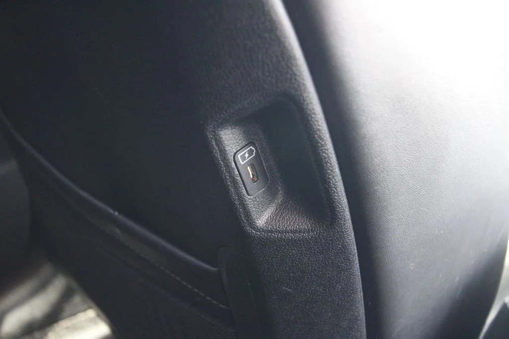 Used 2024 Black Kia S image 36