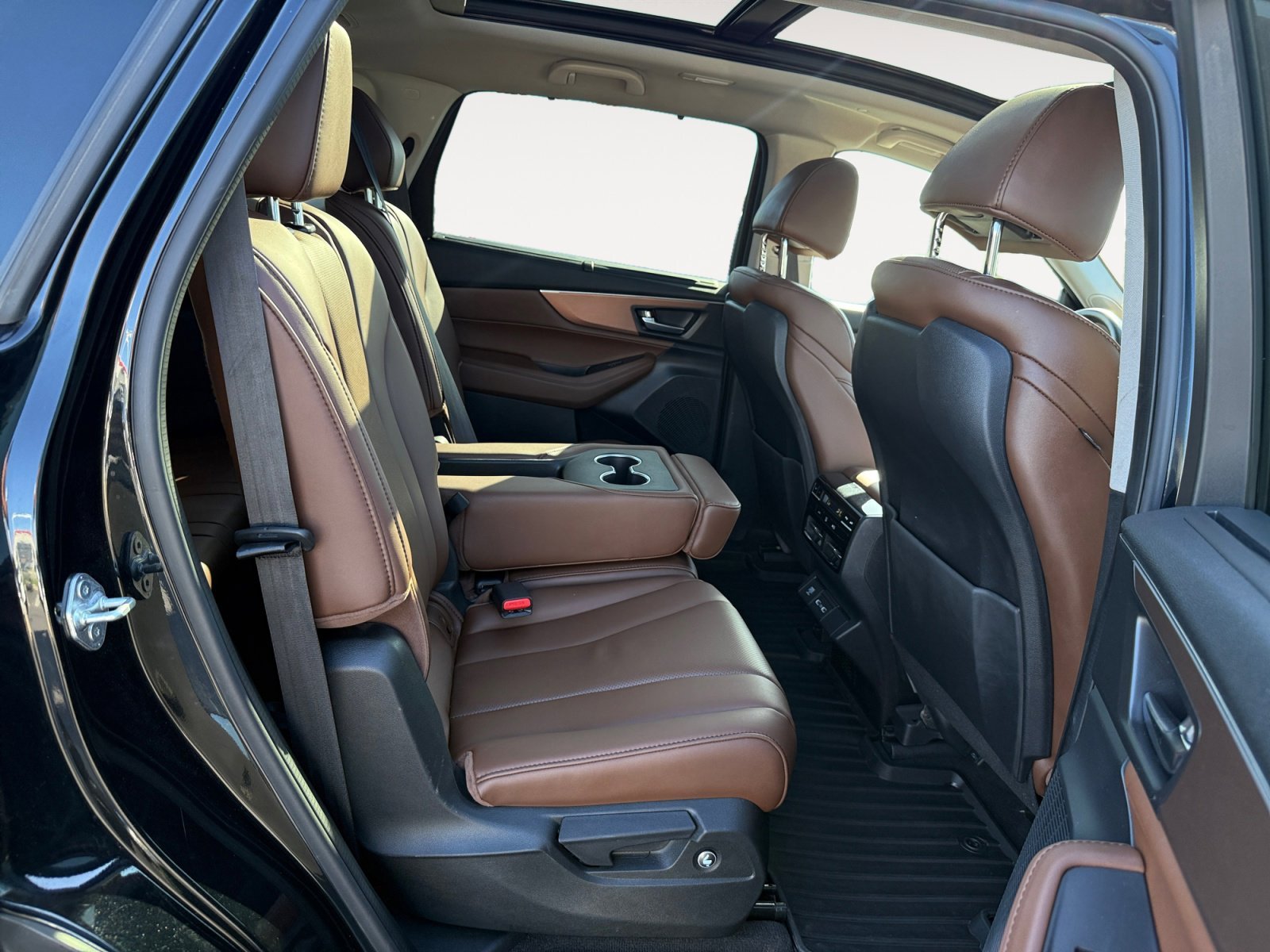 Used 2024 Black Acura Technology image 18