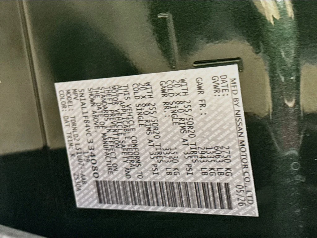 Certified Used 2027 Green INFINITI LUXE image 46
