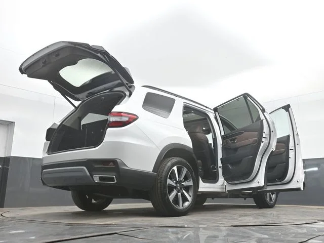 Used 2025 Platinum White Pearl Honda AWD Elite image 59