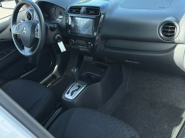 Used 2024  Mitsubishi ES image 33