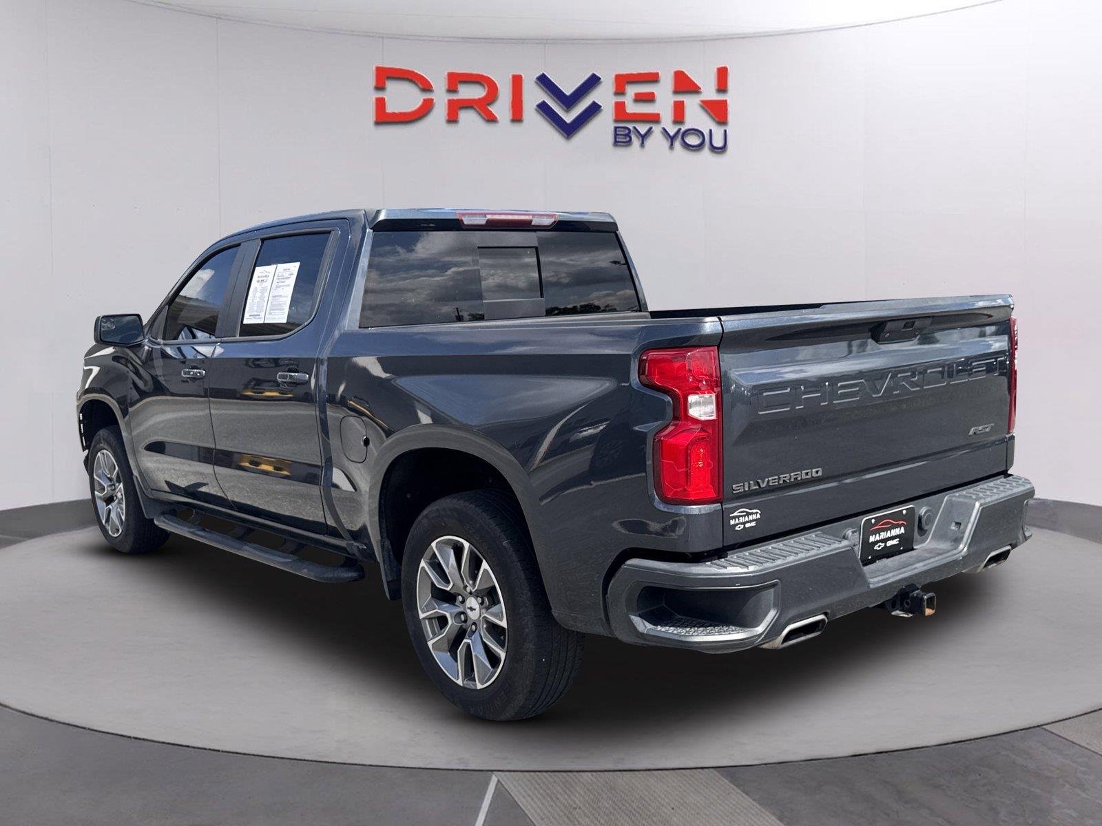 Used 2021 SHADOW GRAY METALLIC Chevrolet RST image 6