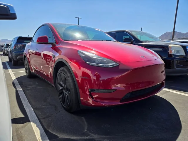 2024 Tesla Model Y LONG RANGE