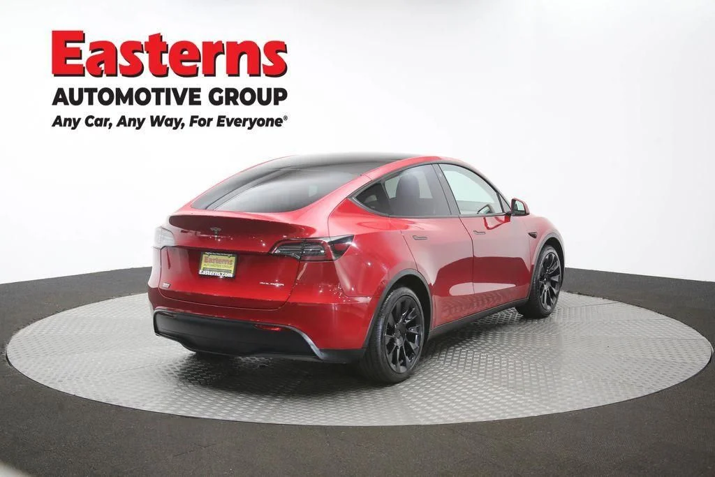 Used 2021 Red Tesla Long Range image 38