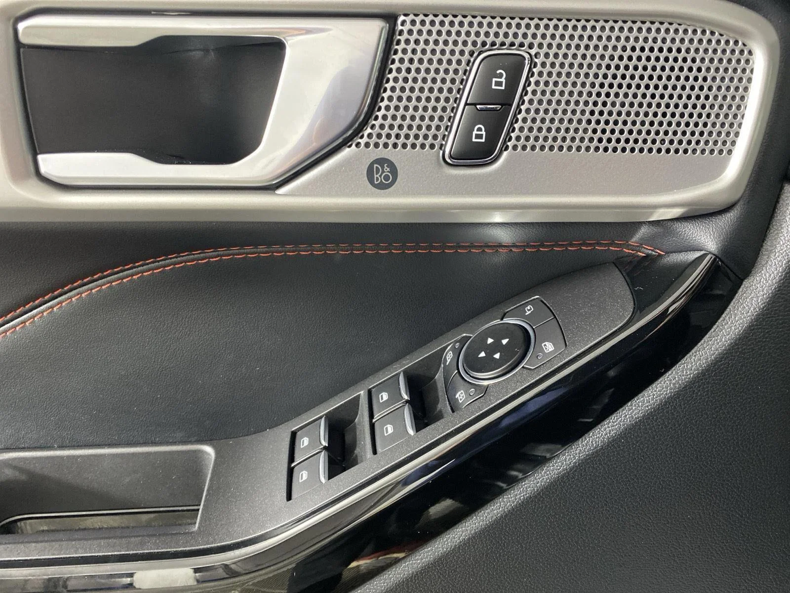 Used 2023 Carbonized Gray Ford ST-Line image 23
