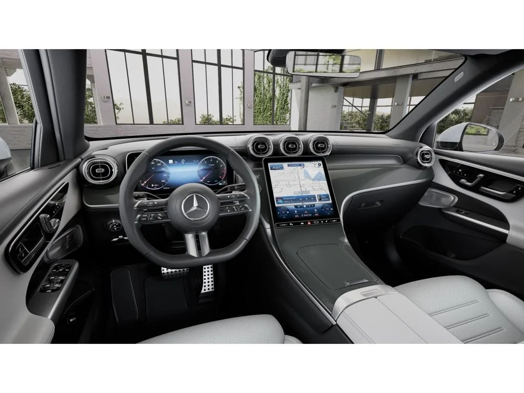 New 2026 White Mercedes-Benz GLC 300 image 3