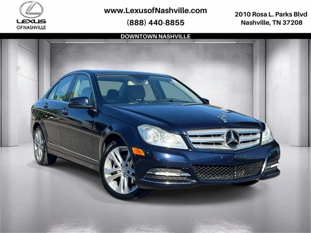 2012 Mercedes-Benz C-Class's photo
