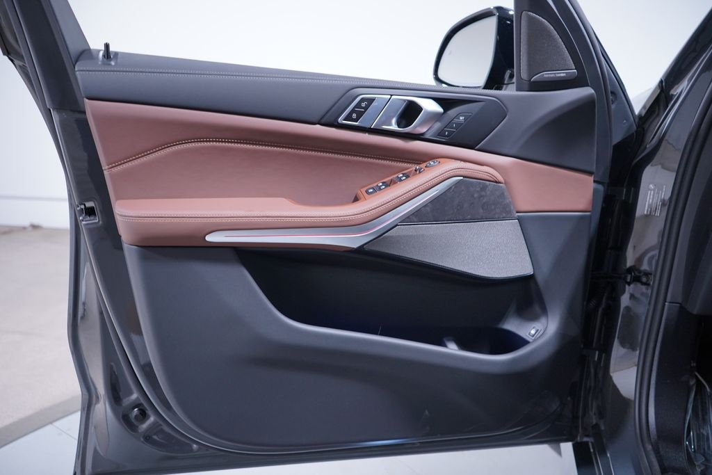 New 2026 Gray Metallic BMW xDrive50e image 15