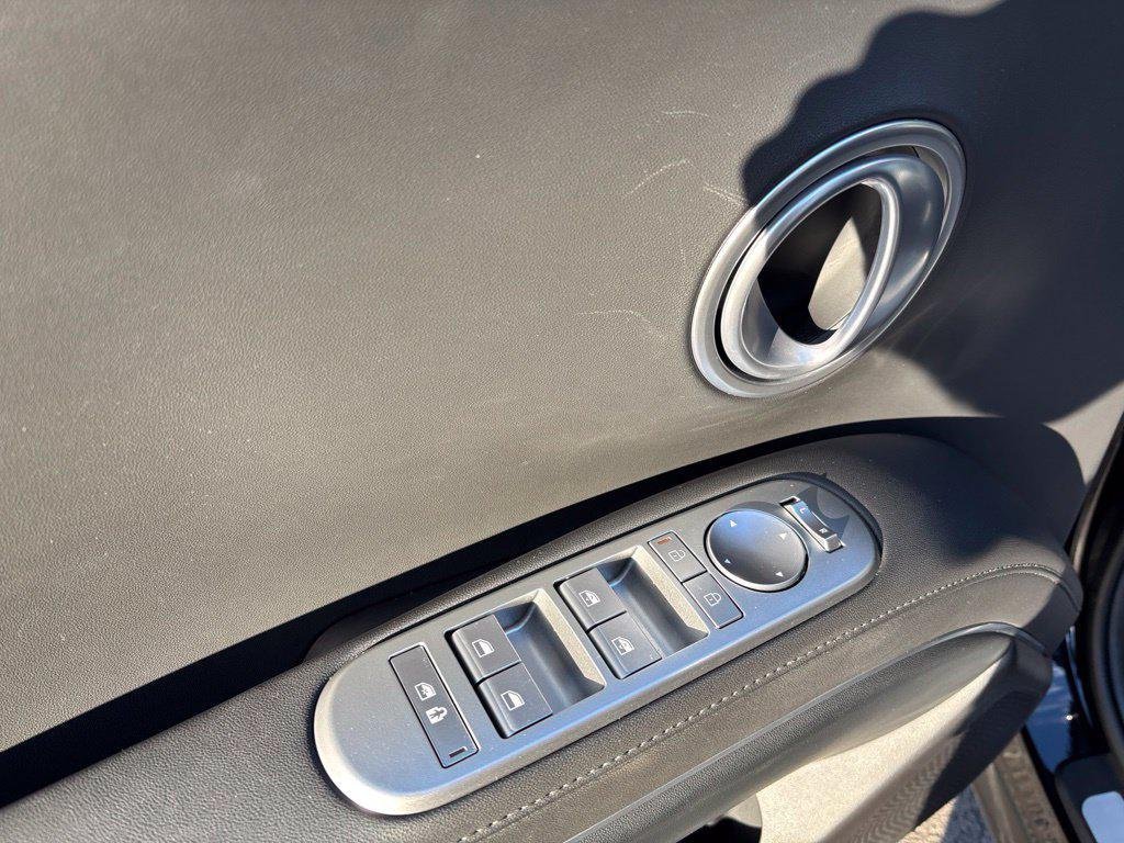 New 2026 Black Hyundai SE AWD image 18