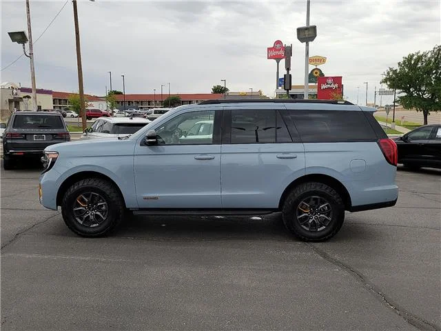 Used 2025 Glacier Gray Metallic Tricoat Ford Tremor 4x4 image 2