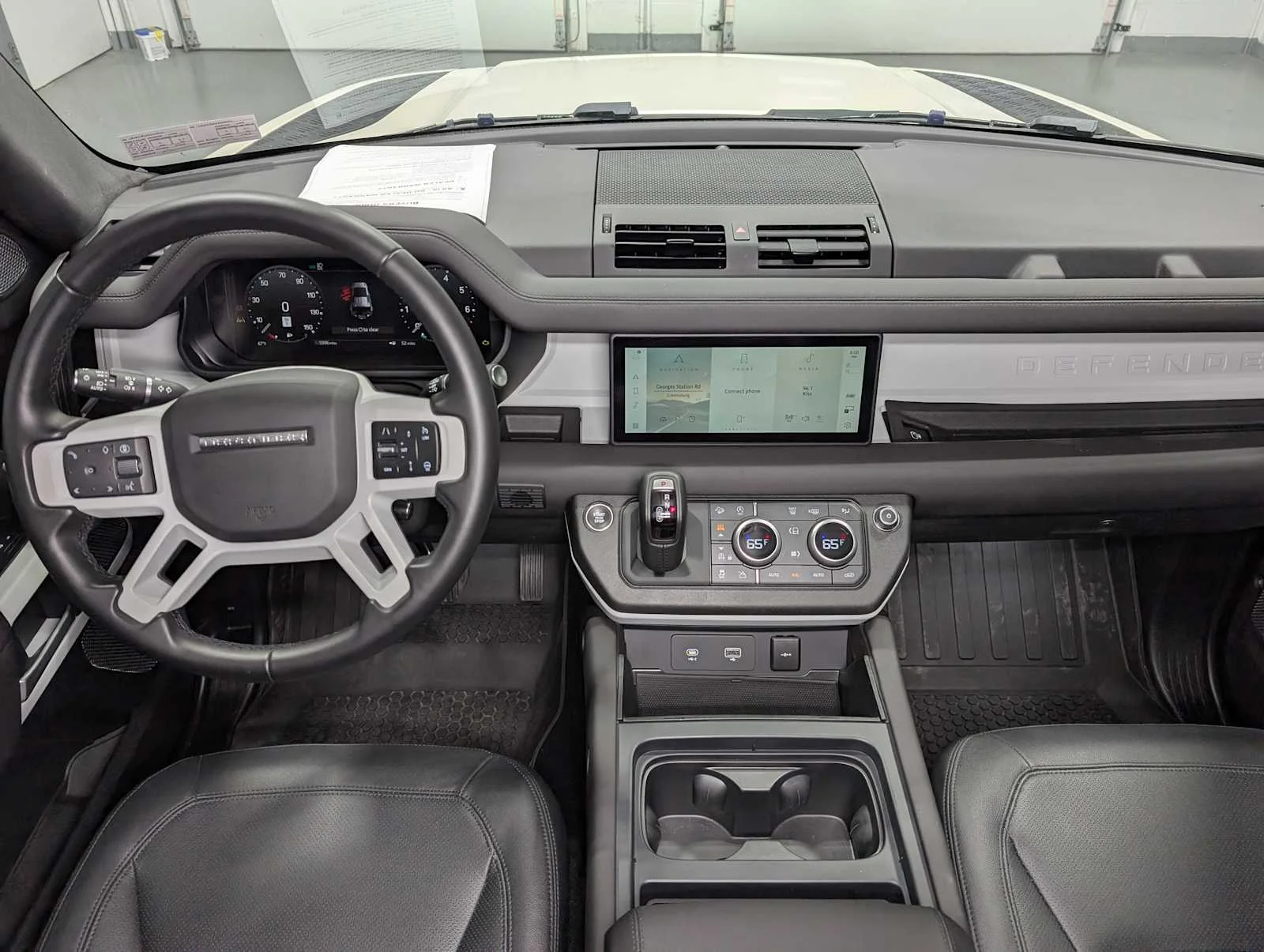 Used 2024 Pearl White satin exterior wrap Land Rover S image 19