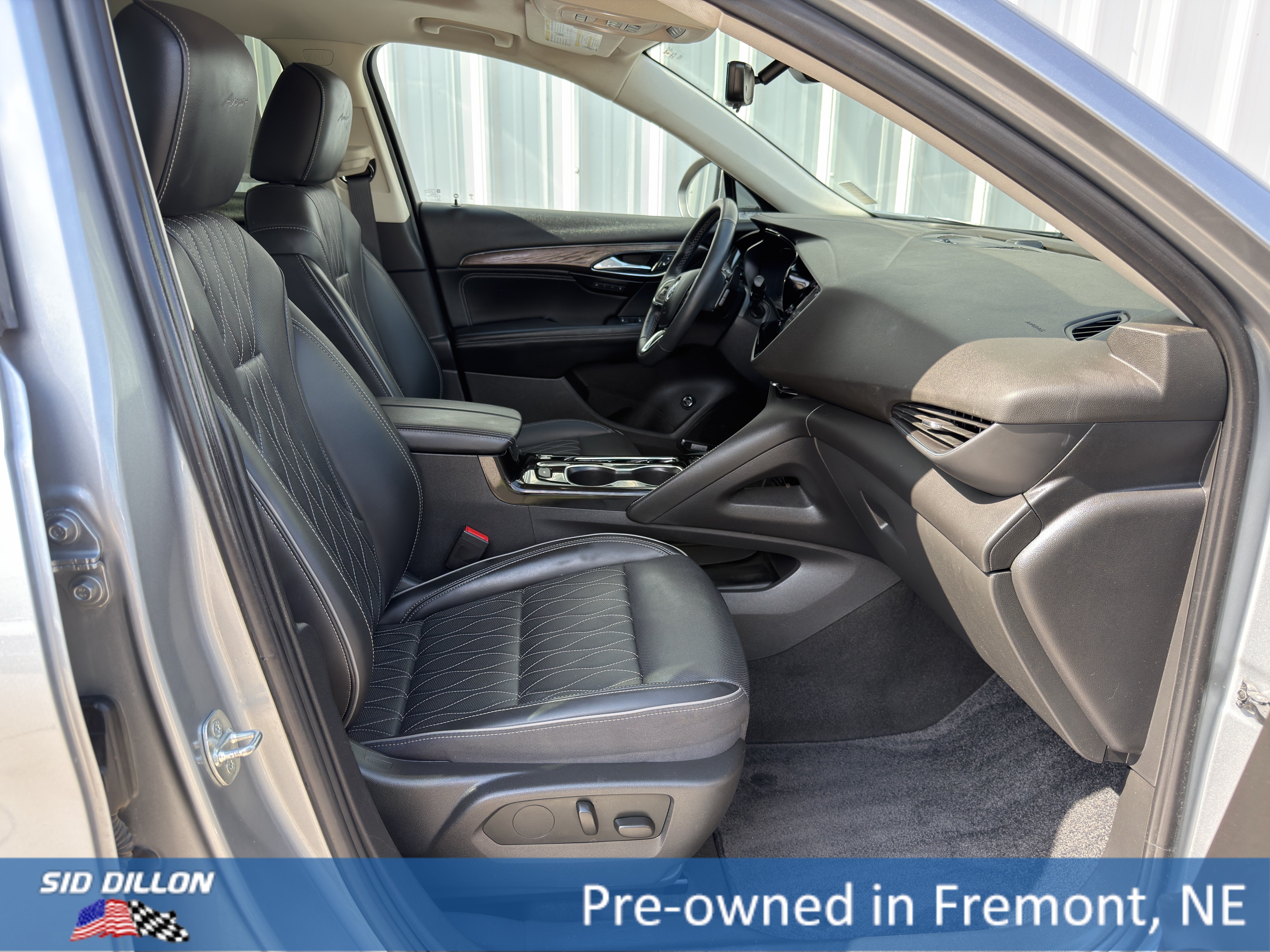 Used 2023 Moonstone Gray Metallic Buick Avenir image 18