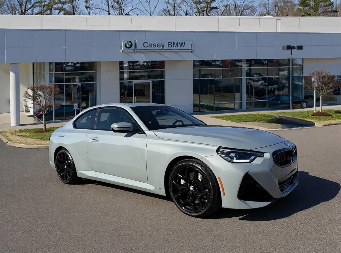 2026 BMW 2 Series 230i xDrive Coupe's photo