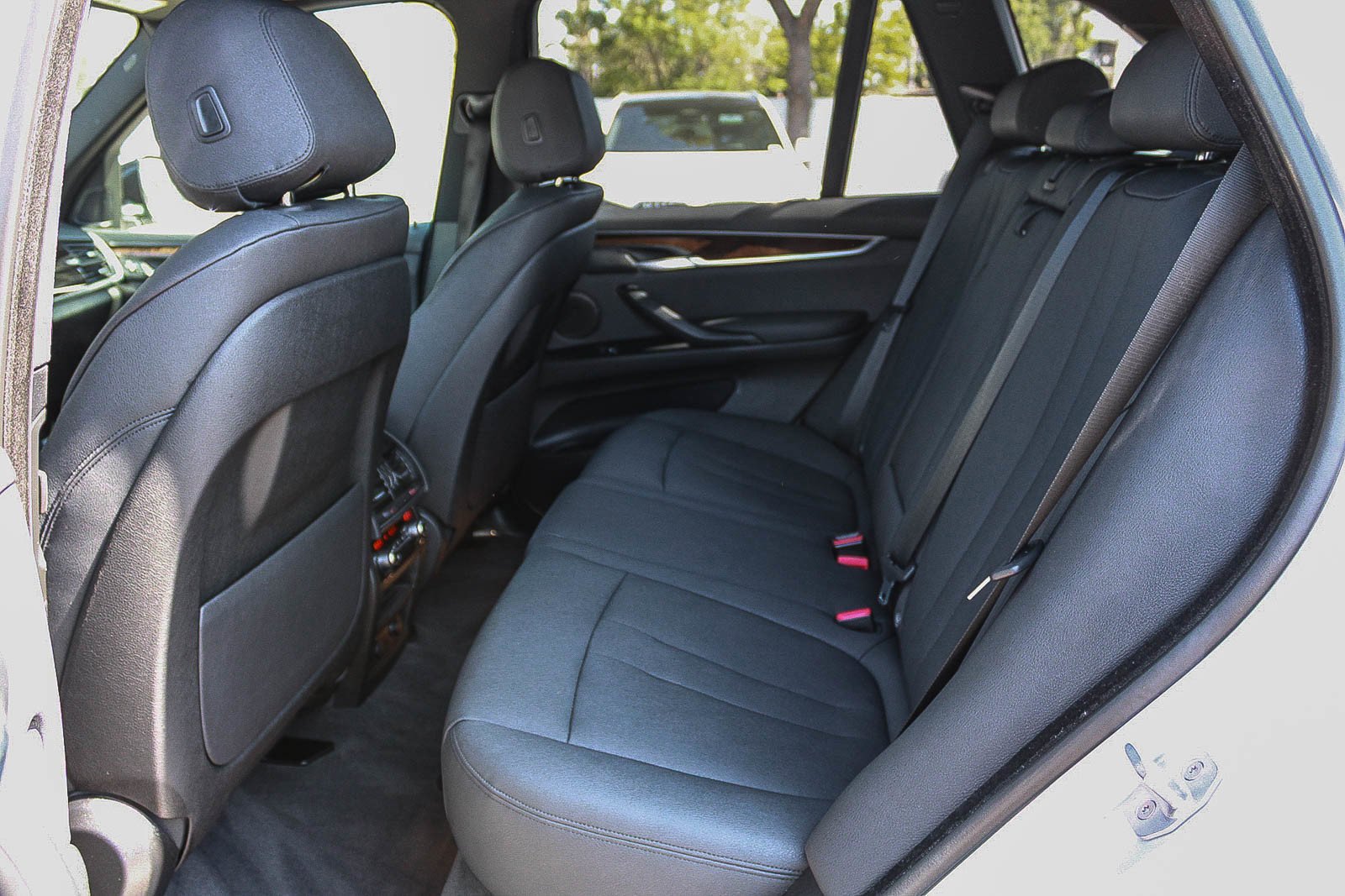Used 2018 Glacier Silver Metallic BMW sDrive35i image 18