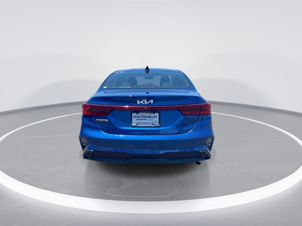 Used 2024 Blue Kia LXS image 7