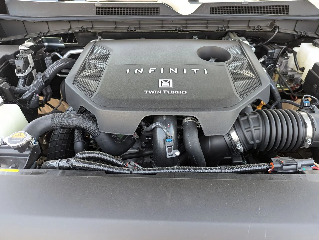 New 2027 MINERAL BLACK INFINITI Sport 4WD image 10