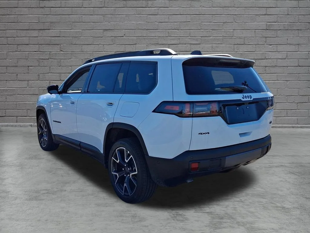 New 2026 Bright White Clearcoat Jeep Overland image 6