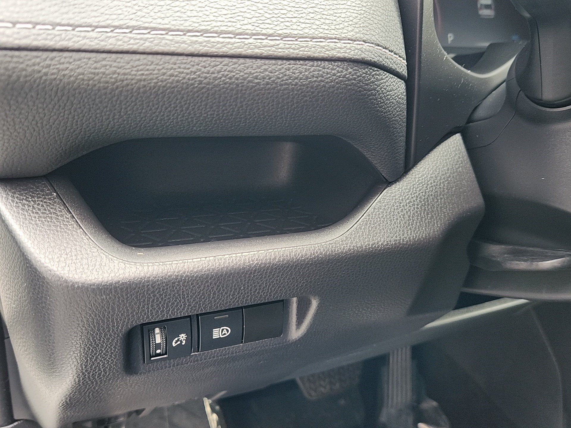 Certified Used 2024 Ice Cap Toyota XLE image 12