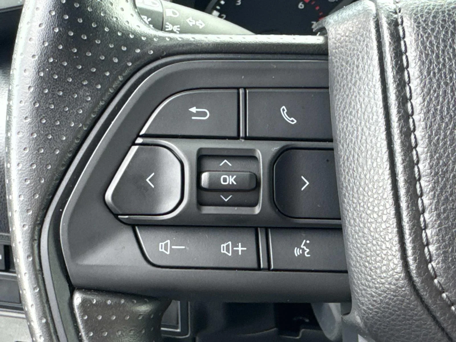 Used 2026 Ice Cap Toyota SR image 22