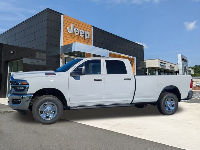 New 2026 Bright White Clear-Coat Exterior Paint RAM Tradesman image 4