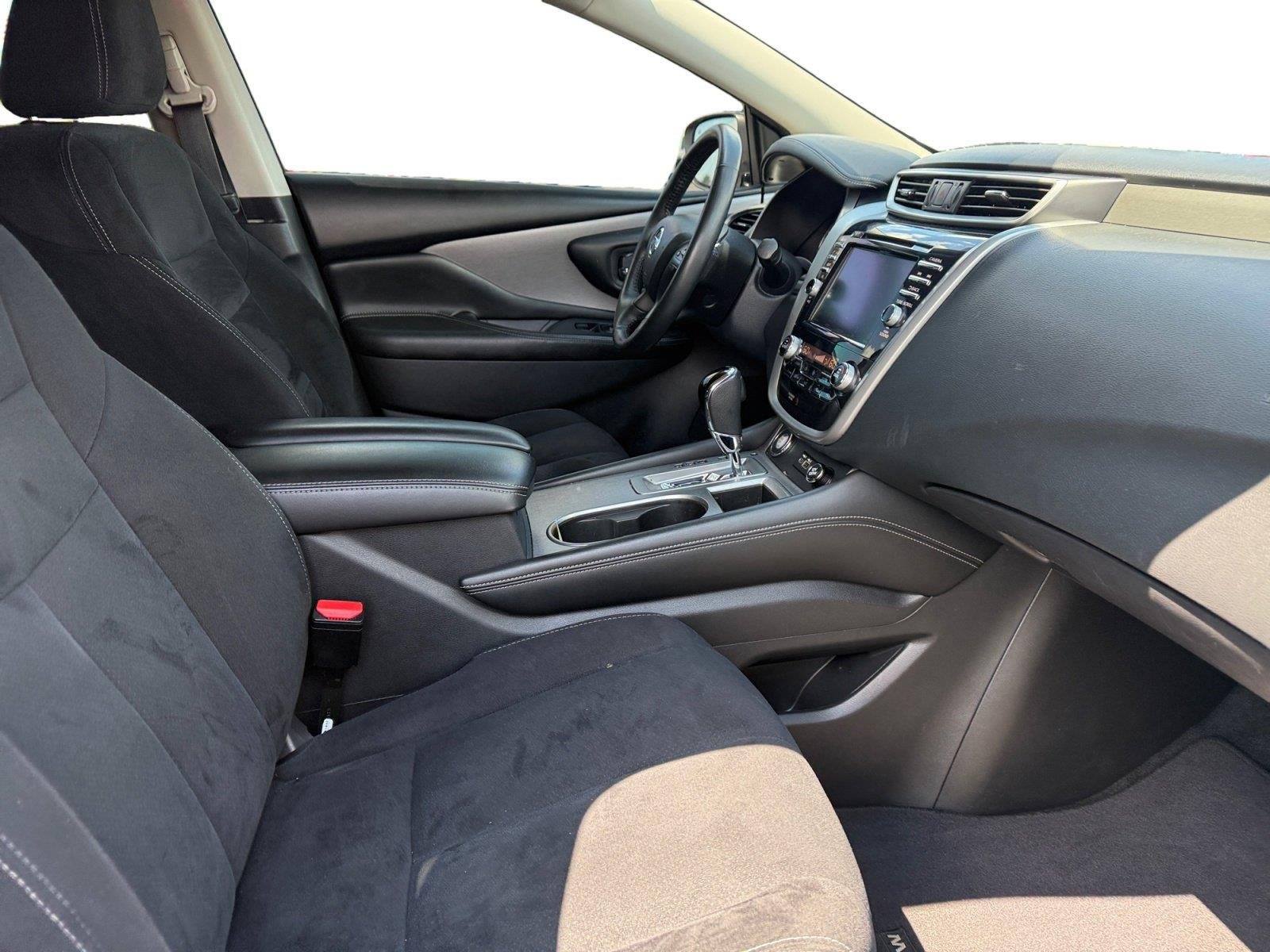 Used 2021 Brilliant Silver Metallic Nissan SV image 17