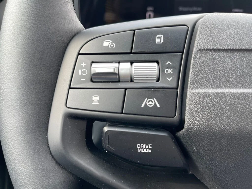 New 2026 White Kia EX image 21