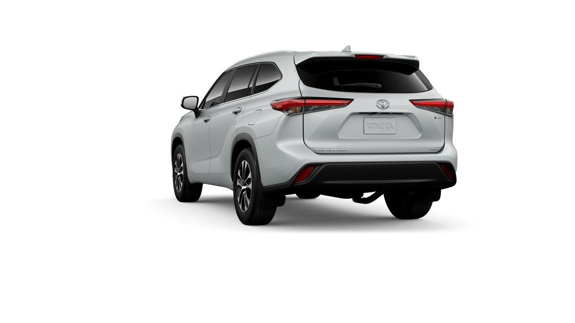 New 2026 Wind Chill Pearl Toyota Hybrid XLE image 48