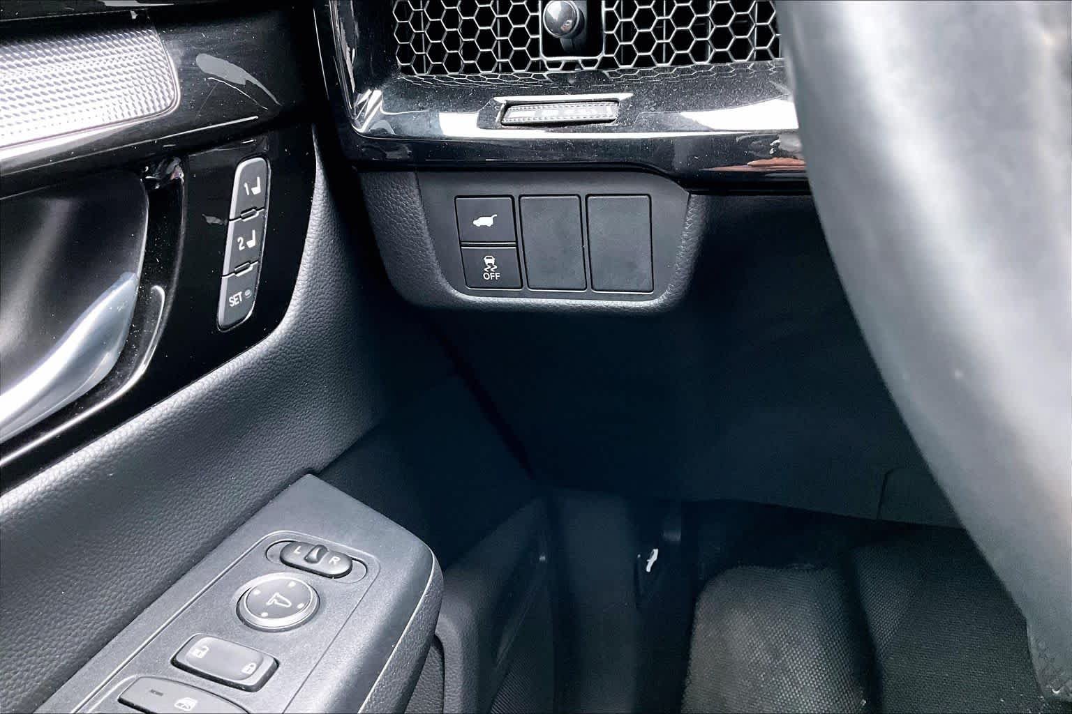 2024 Honda CR-V Sport Touring - Photo 33