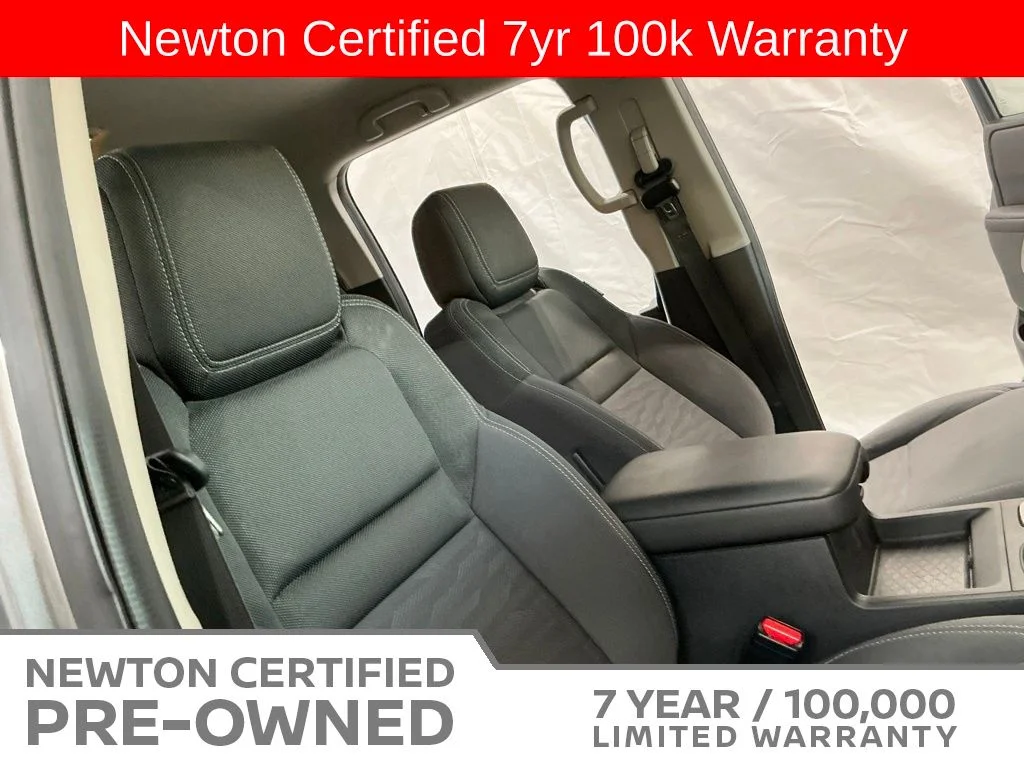 Certified Used 2023 Gun Metallic Nissan SV image 17