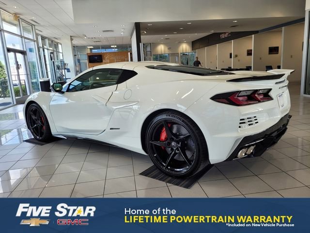 2025 Chevrolet Corvette 3LZ - Photo 8