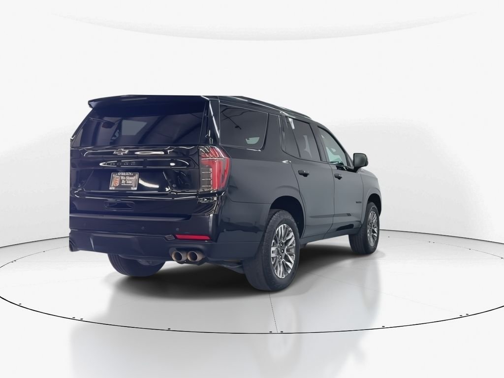 Used 2025 Black Chevrolet Z71 image 5