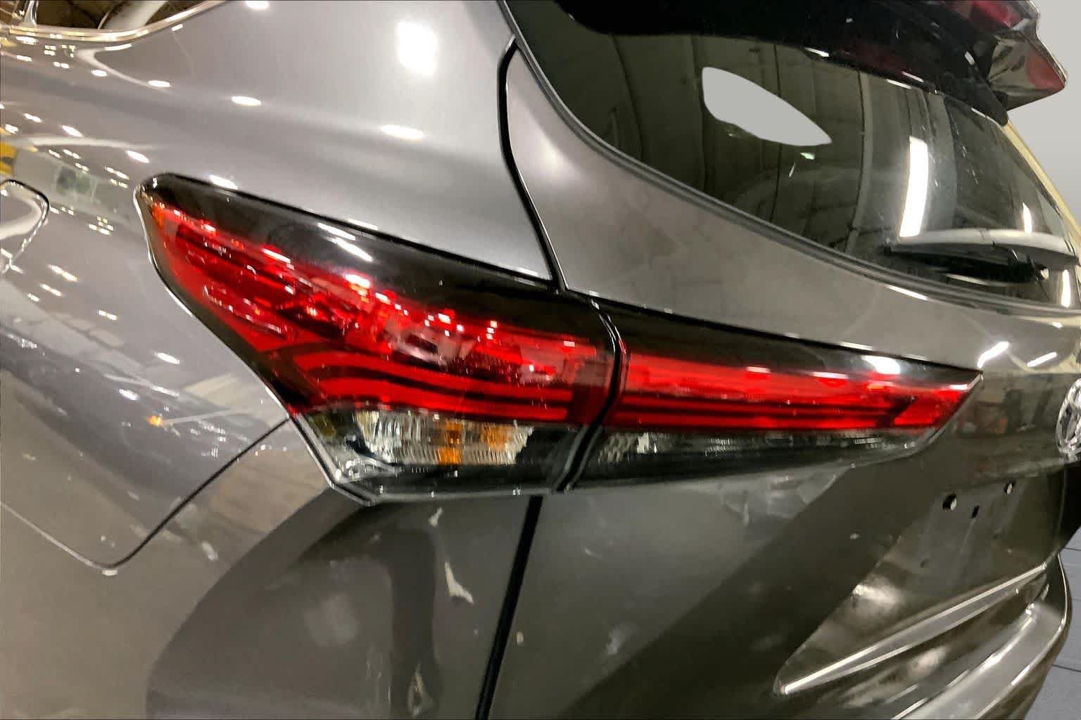 Used 2021 Magnetic Gray Metallic Toyota LE image 29