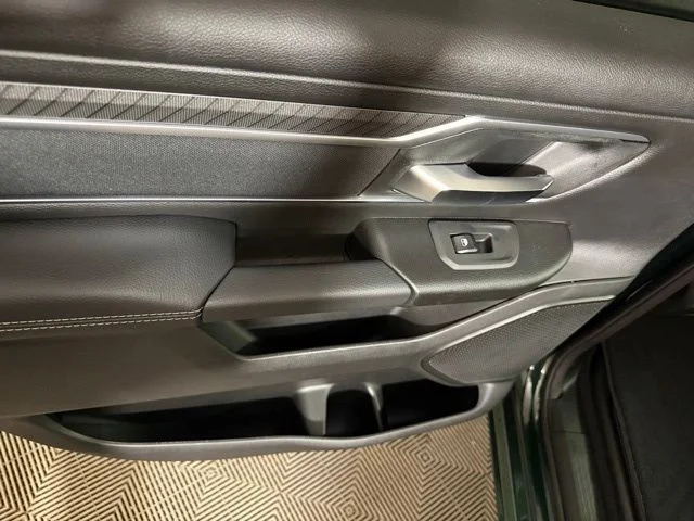 New 2026 Serrano-Green Metallic Exterior Paint RAM BIG HORN image 45