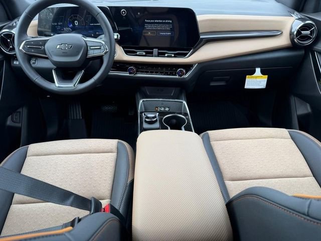 New 2026 Polar White Tricoat Chevrolet ACTIV image 7