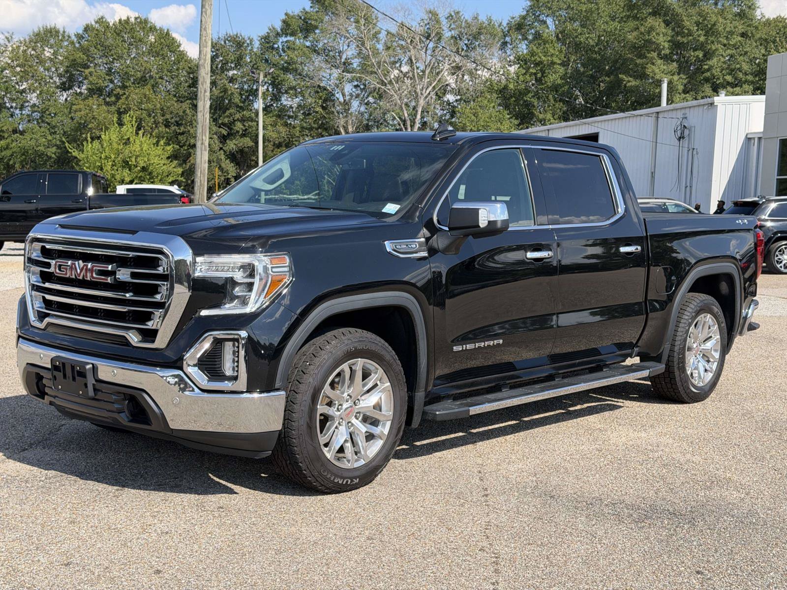 2021 GMC Sierra 1500 SLT