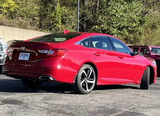 Used 2019 Red Honda Sport image 3