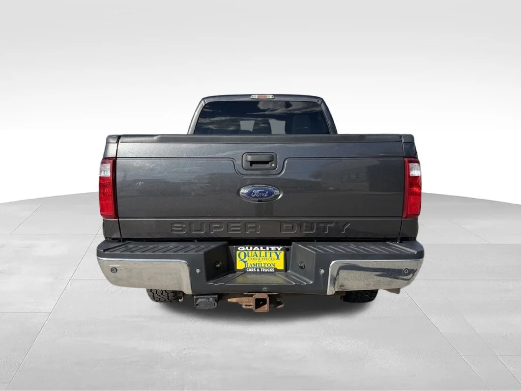 Used 2016 Gray Ford XLT image 4