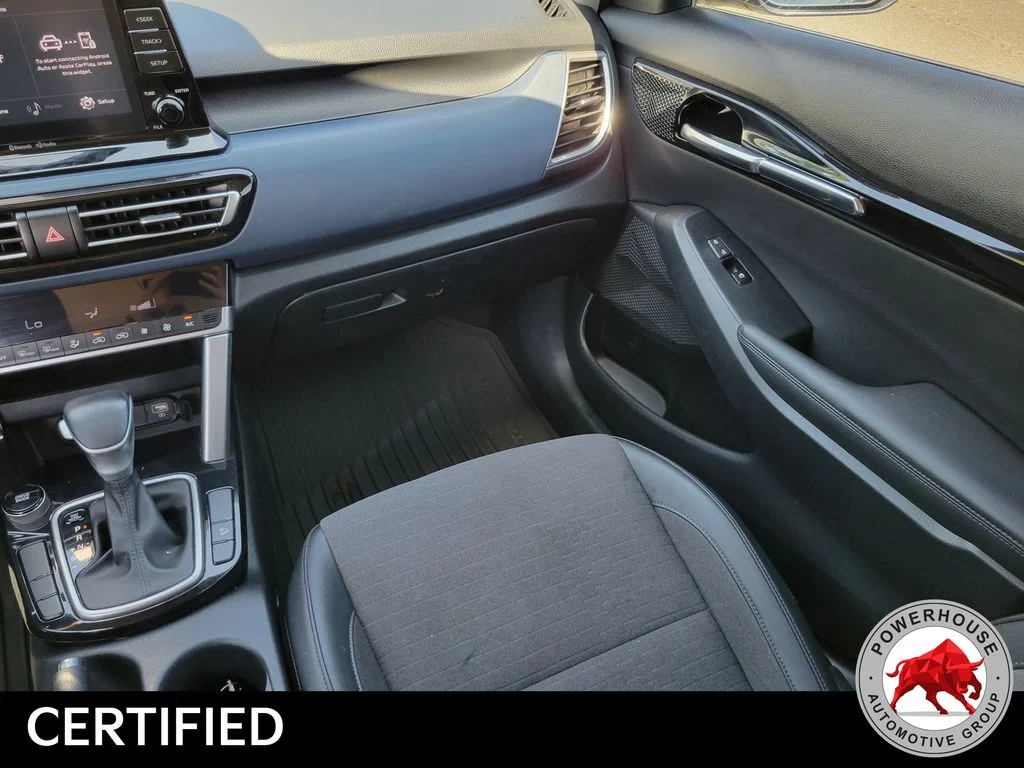 Used 2023 Black Kia S image 20