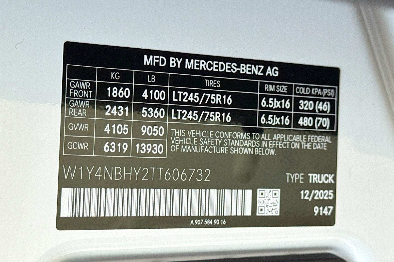New 2026 Arctic White Mercedes-Benz  image 27
